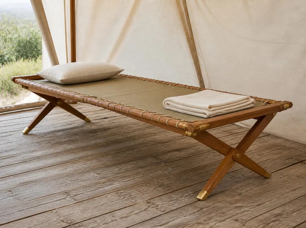 Lahaul camp bed in solid teak with brass fittings
